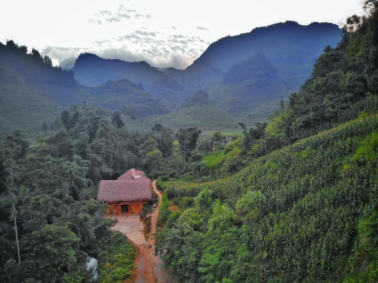 Cho Family Villa Bac Ha  Bagian luar foto